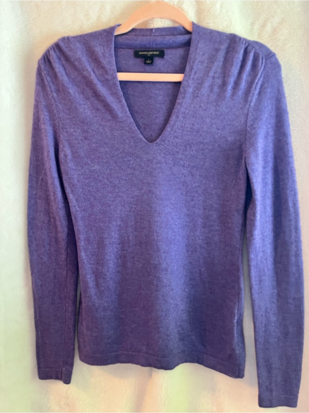 Banana Republic Purple V-Neck Women's Sweater